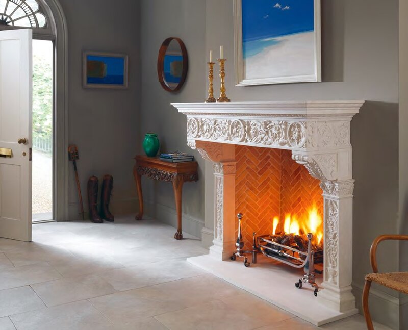 Semineu si cos de fum,