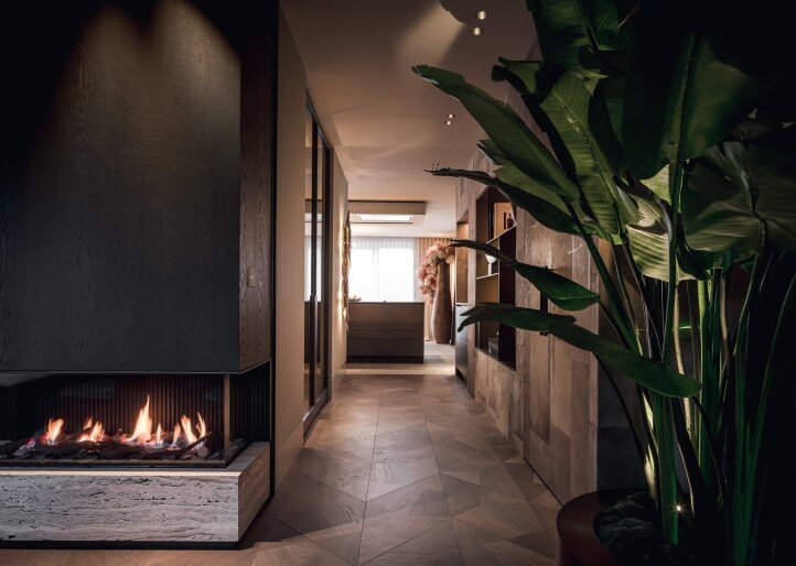 Semineu si cos de fum,