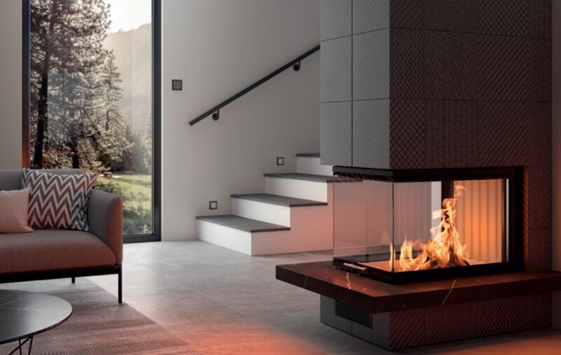 Semineu si cos de fum,